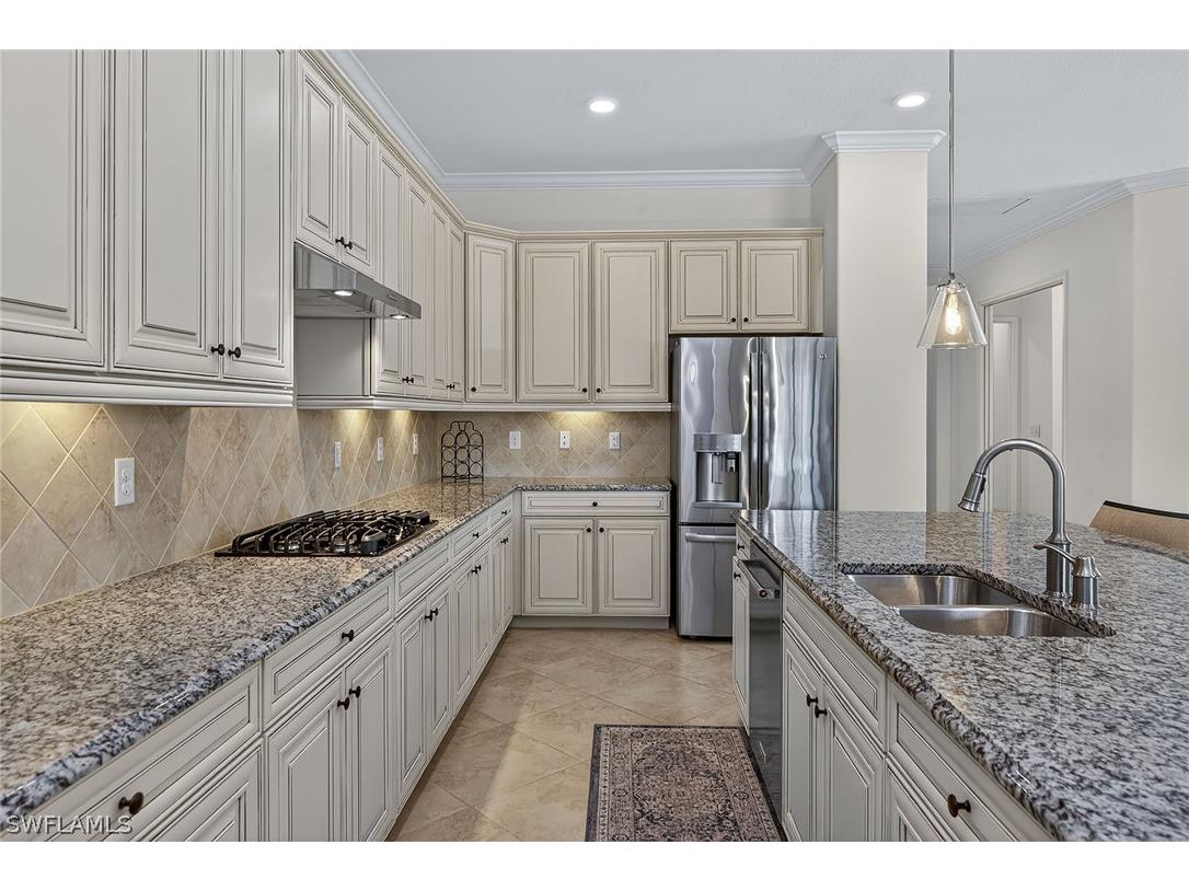 3001 Aviamar Circle Naples FL 34114 226010719 image3
