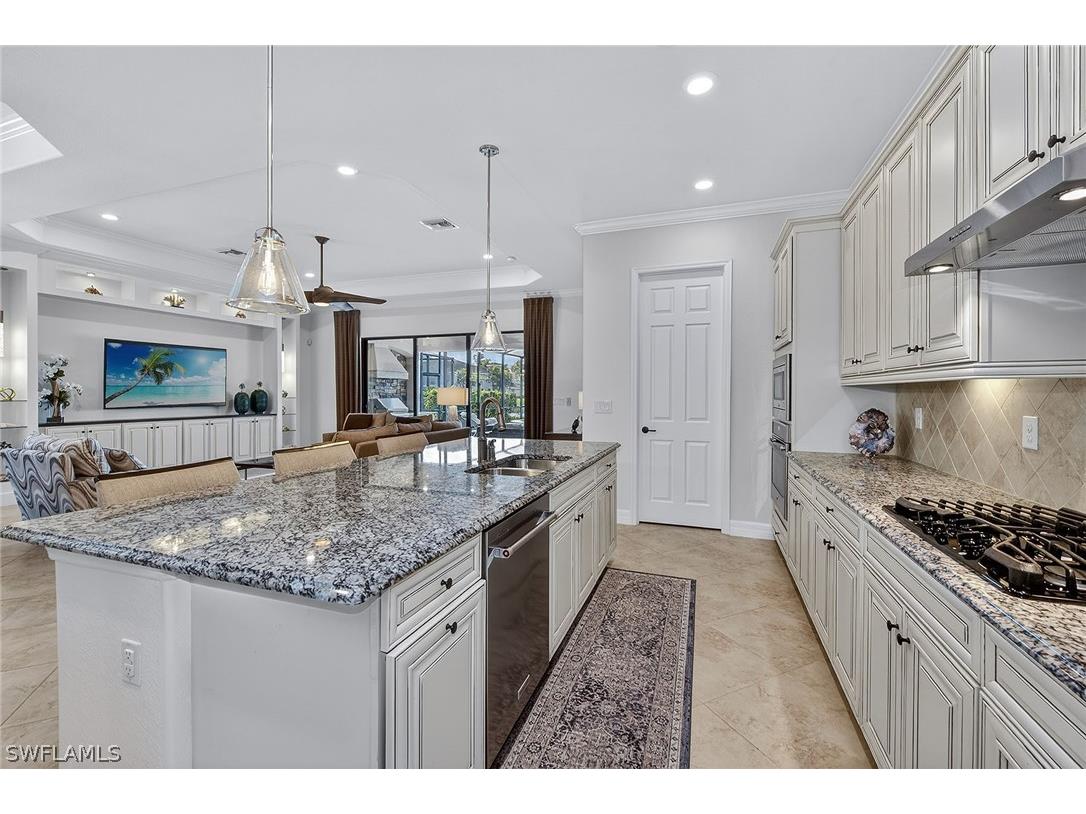 3001 Aviamar Circle Naples FL 34114 226010719 image9