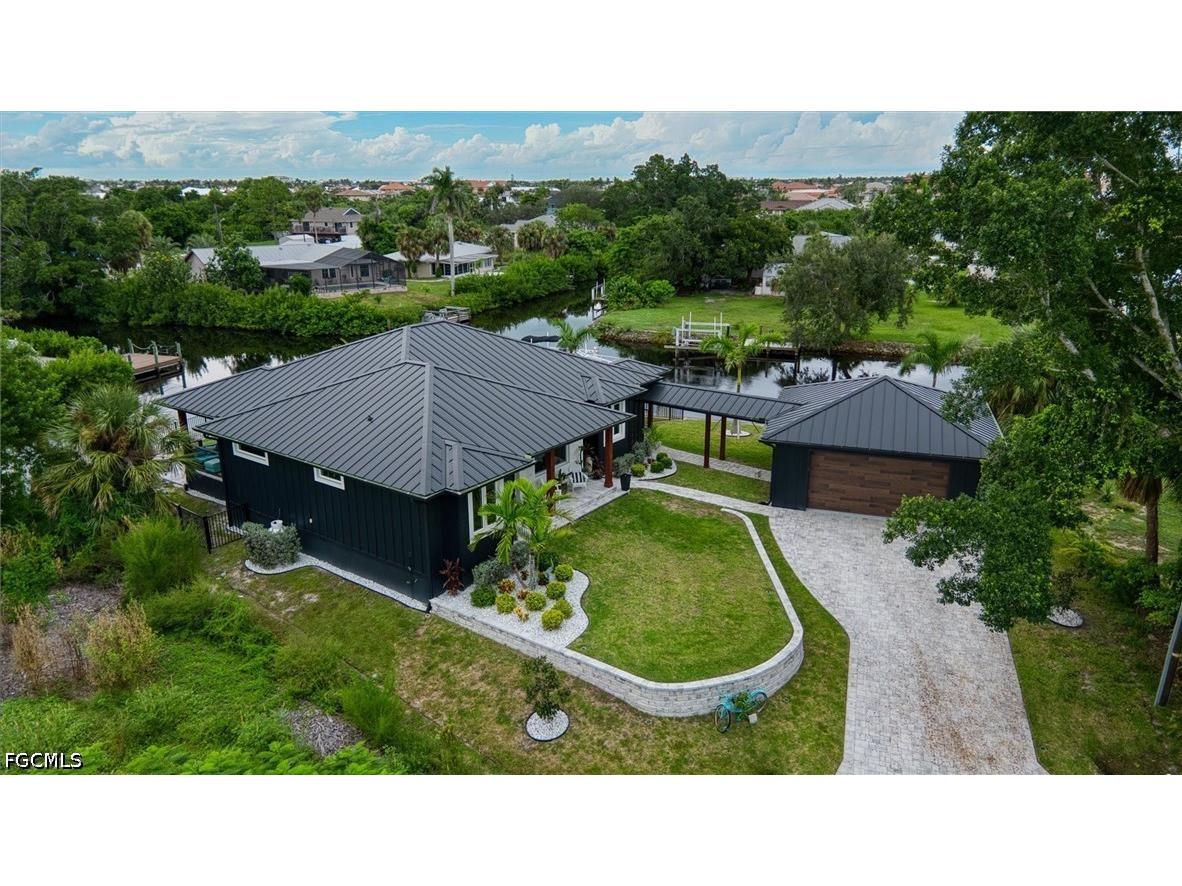 3001 Banyan Way Punta Gorda FL 33950 2026020212 image4