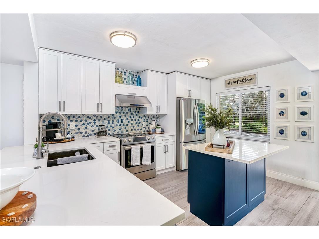 3001 Sandpiper Bay Circle #B105 Naples FL 34112 225066700 image8