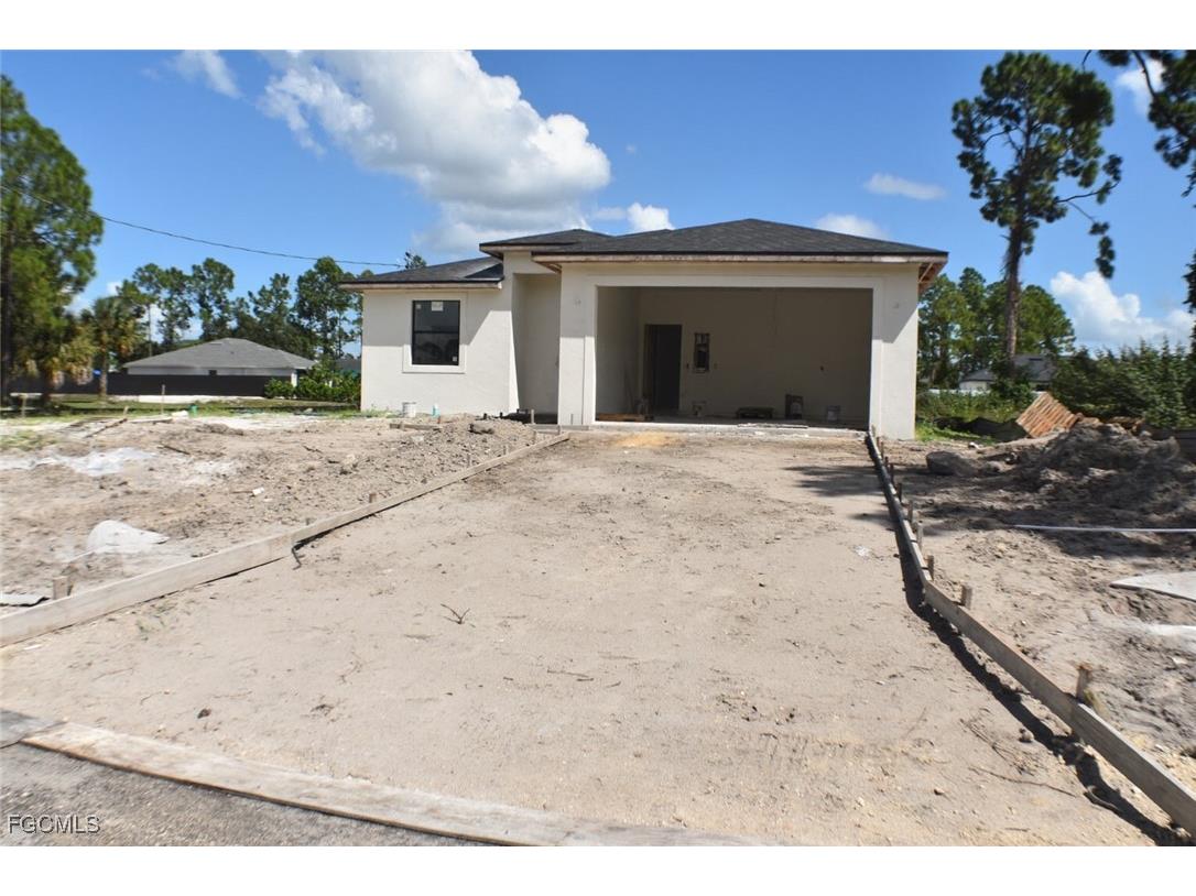 3001 Unice Avenue S Lehigh Acres FL 33976 2025014892 image2