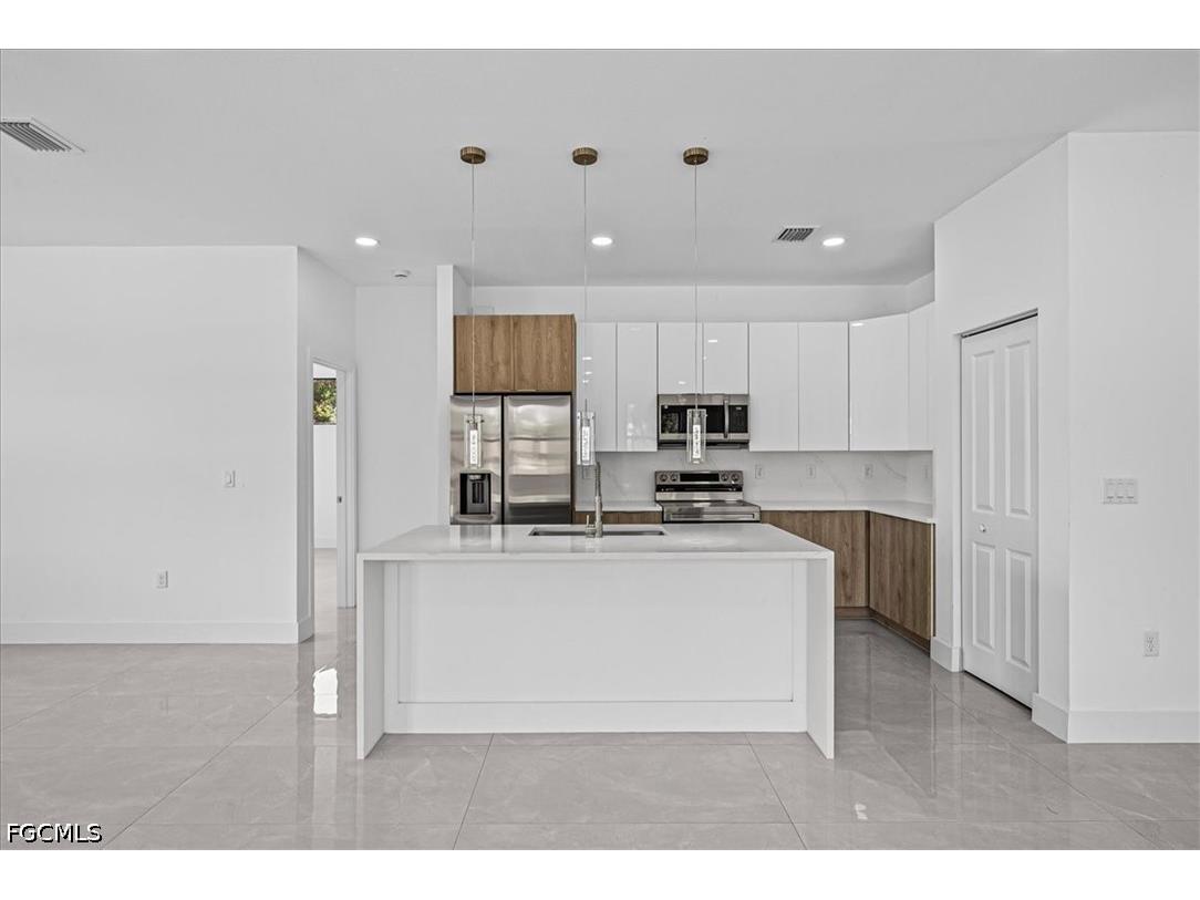3001 Unice Avenue S Lehigh Acres FL 33976 2026019630 image10