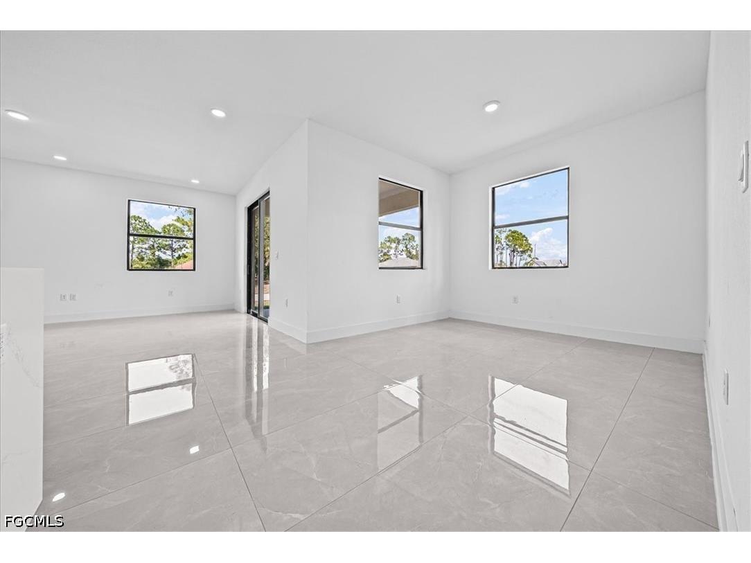 3001 Unice Avenue S Lehigh Acres FL 33976 2026019630 image4