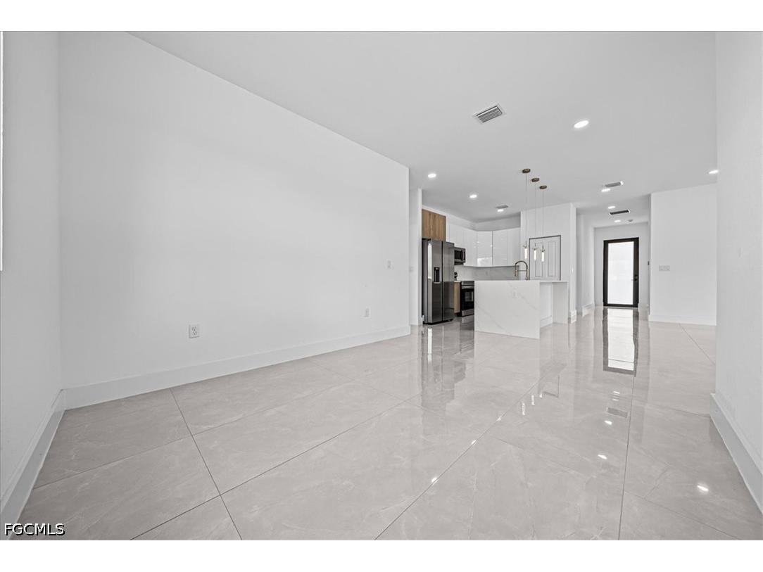 3001 Unice Avenue S Lehigh Acres FL 33976 2026019630 image5