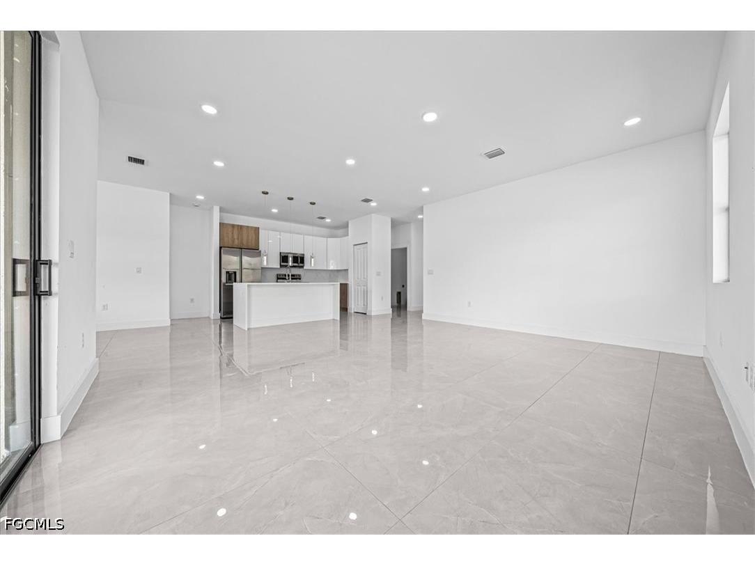 3001 Unice Avenue S Lehigh Acres FL 33976 2026019630 image8