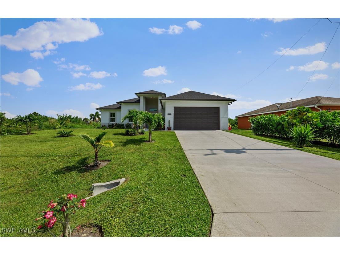 3002 42nd Street SW Lehigh Acres FL 33976 224065848 image1