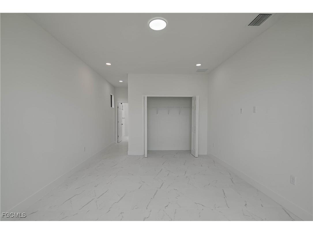 3002 63rd Street W Lehigh Acres FL 33971 2025004665 image10