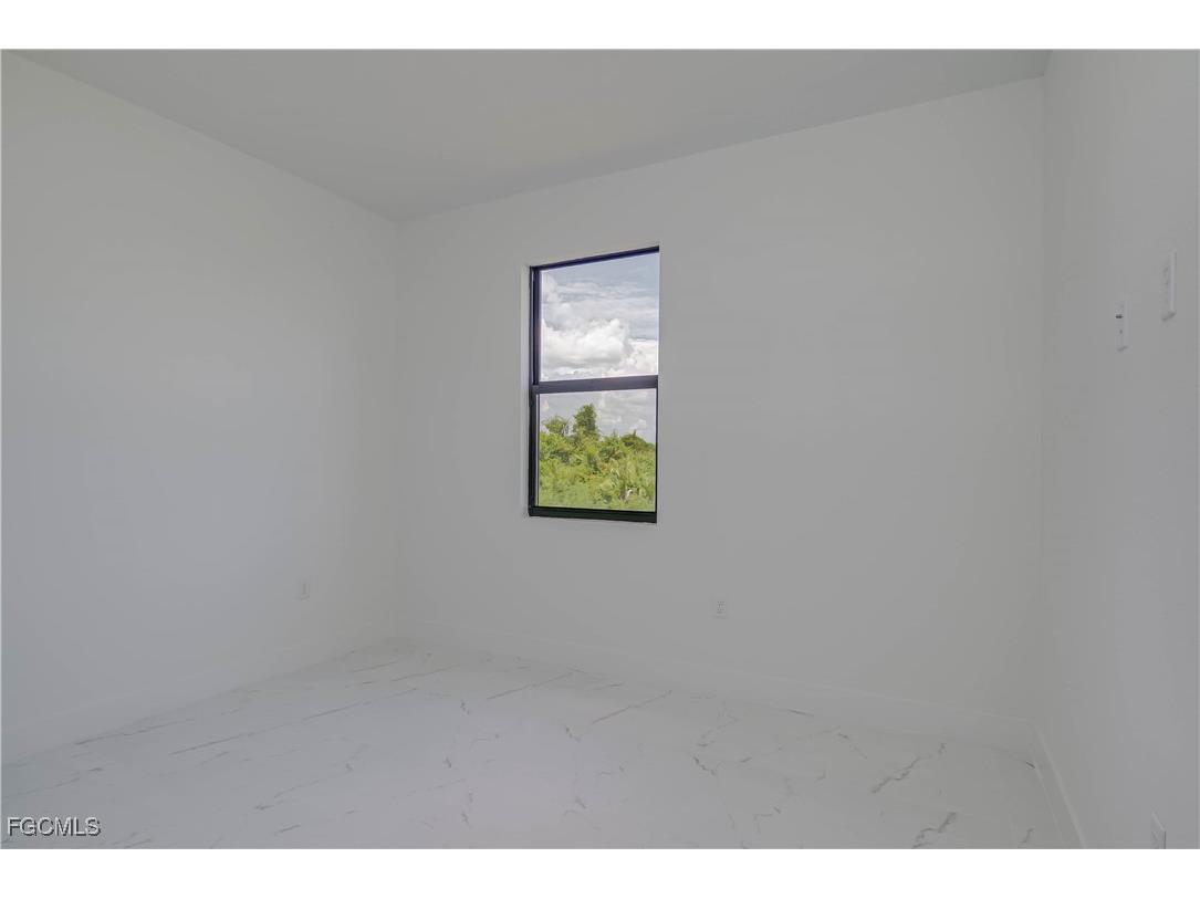 3002 63rd Street W Lehigh Acres FL 33971 2025004665 image16