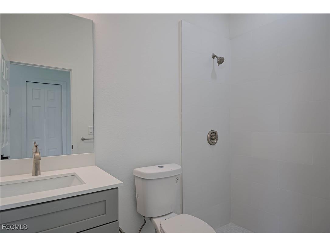 3002 63rd Street W Lehigh Acres FL 33971 2025004665 image17