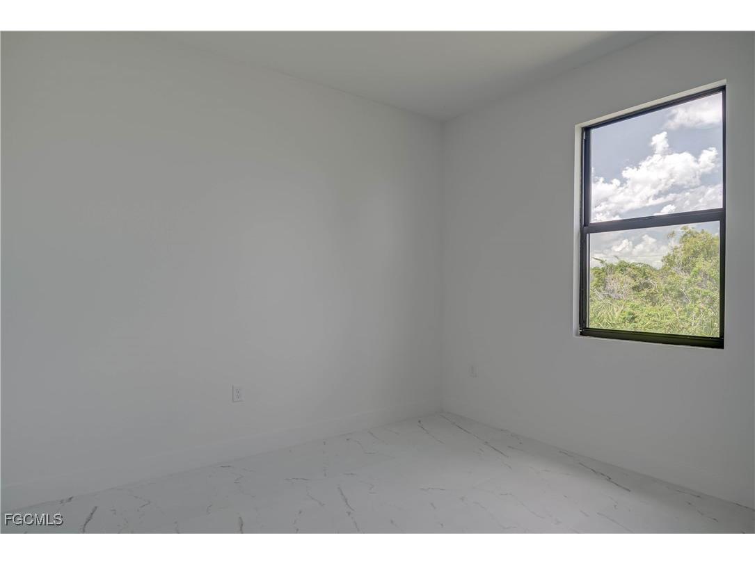 3002 63rd Street W Lehigh Acres FL 33971 2025004665 image18