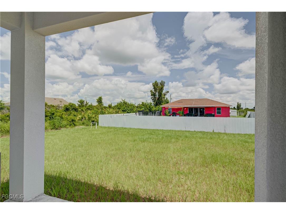 3002 63rd Street W Lehigh Acres FL 33971 2025004665 image21
