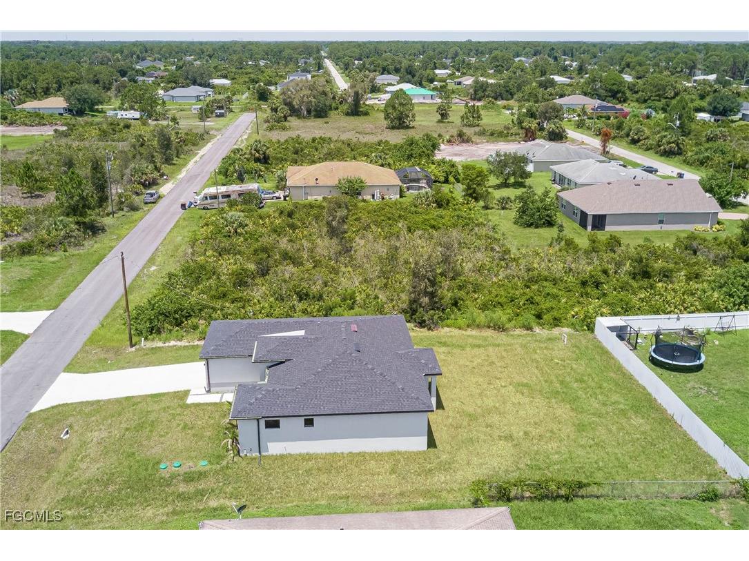 3002 63rd Street W Lehigh Acres FL 33971 2025004665 image22