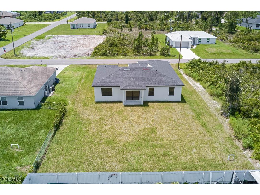 3002 63rd Street W Lehigh Acres FL 33971 2025004665 image23
