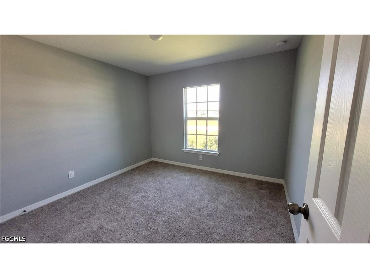 3002 NE 7th Avenue Cape Coral FL 33909 2026028636 image10