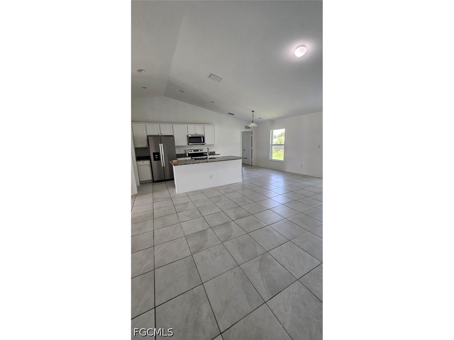3002 NE 7th Avenue Cape Coral FL 33909 2026028636 image4