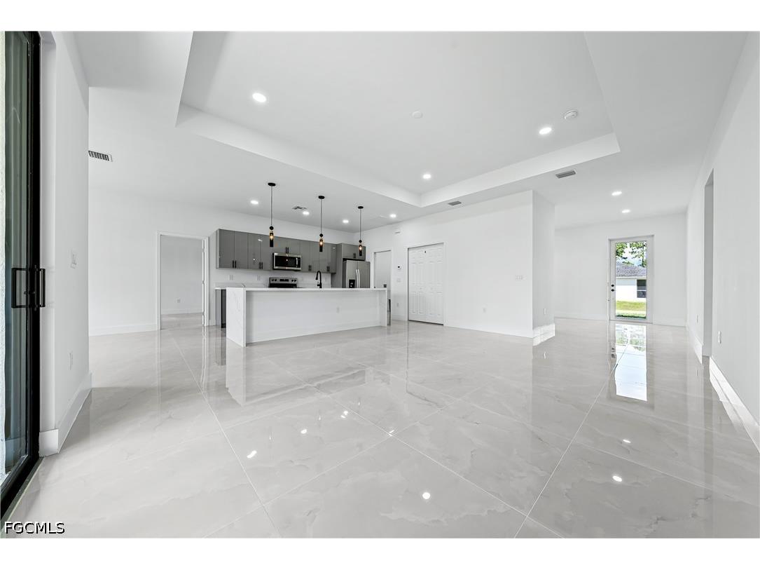 3002 Nora Avenue N Lehigh Acres FL 33971 2026022180 image3