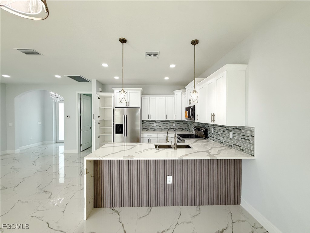 3003 20th Street SW Lehigh Acres FL 33976 2025012159 image9