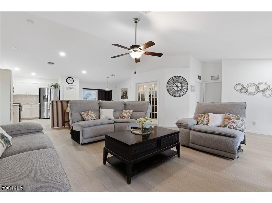 3003 25th Street W Lehigh Acres FL 33971 2025012493 image1