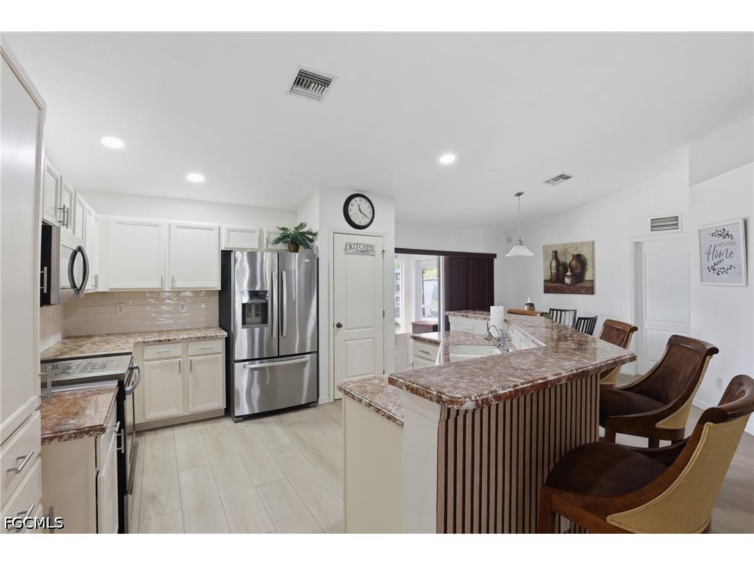 3003 25th Street W Lehigh Acres FL 33971 2025012493 image9