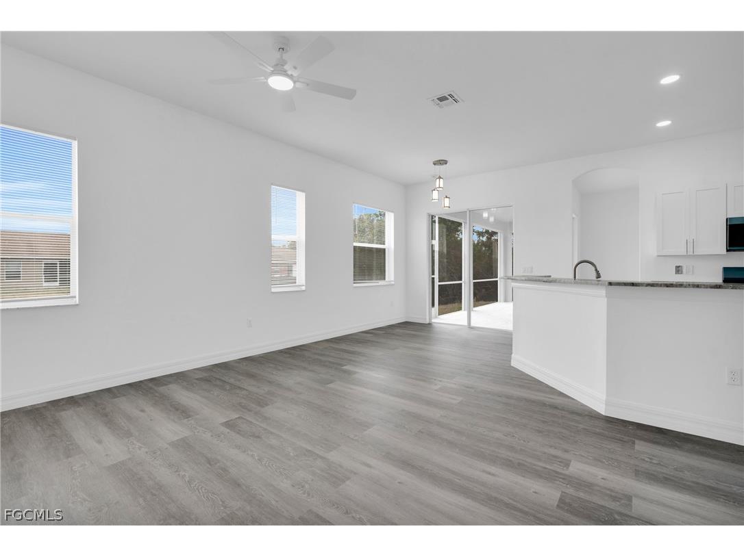 3003 27th Street SW Lehigh Acres FL 33976 2026009268 image17