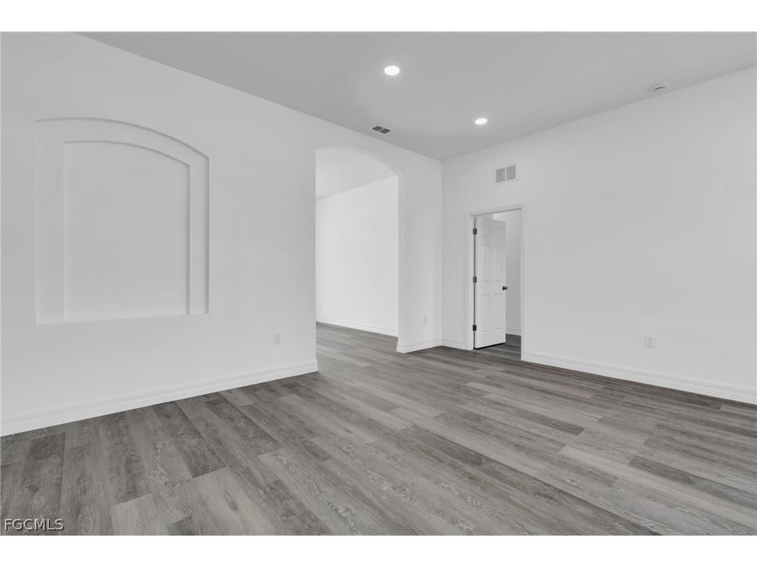 3003 27th Street SW Lehigh Acres FL 33976 2026009268 image20