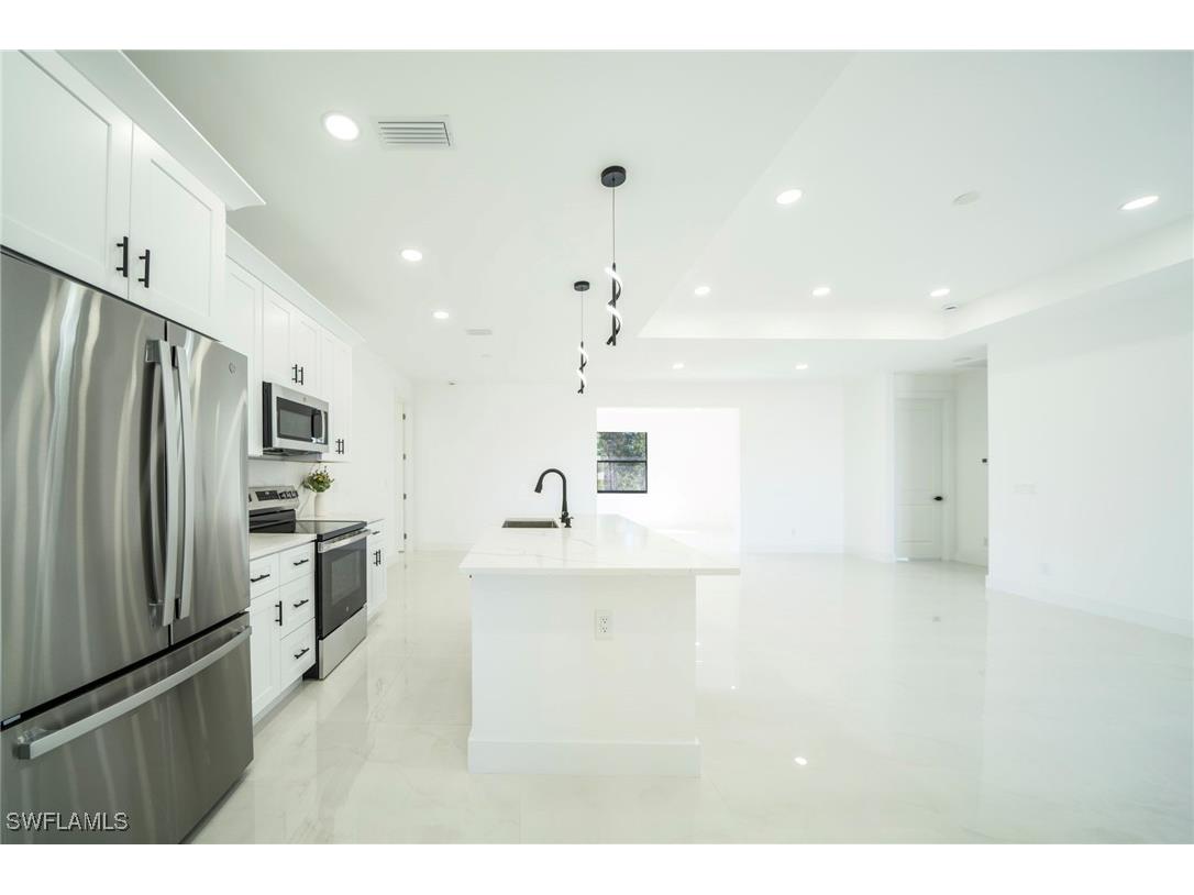 3003 52nd Street W Lehigh Acres FL 33971 225026226 image11