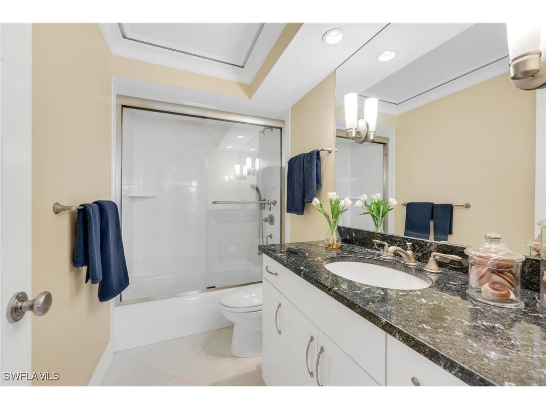 3003 Gulf Shore Boulevard N #403 Naples FL 34103 225048916 image17