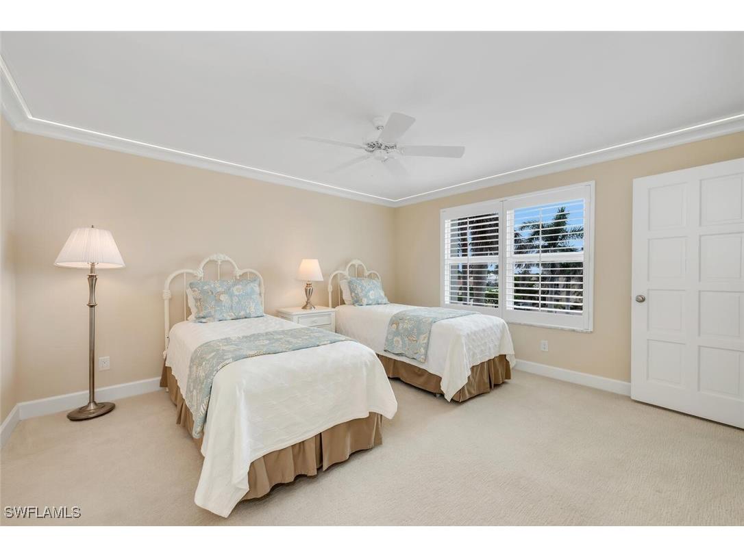 3003 Gulf Shore Boulevard N #404 Naples FL 34103 226003858 image14