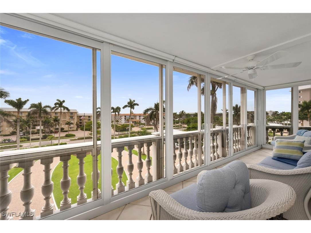 3003 Gulf Shore Boulevard N #404 Naples FL 34103 226003858 image17