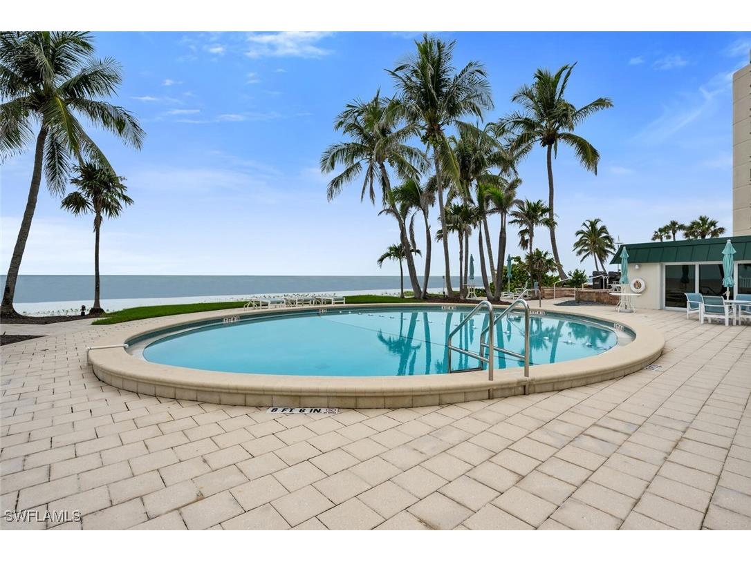 3003 Gulf Shore Boulevard N #404 Naples FL 34103 226003858 image21