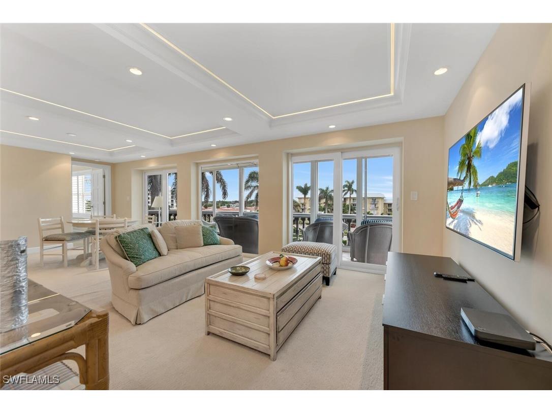 3003 Gulf Shore Boulevard N #404 Naples FL 34103 226003858 image6