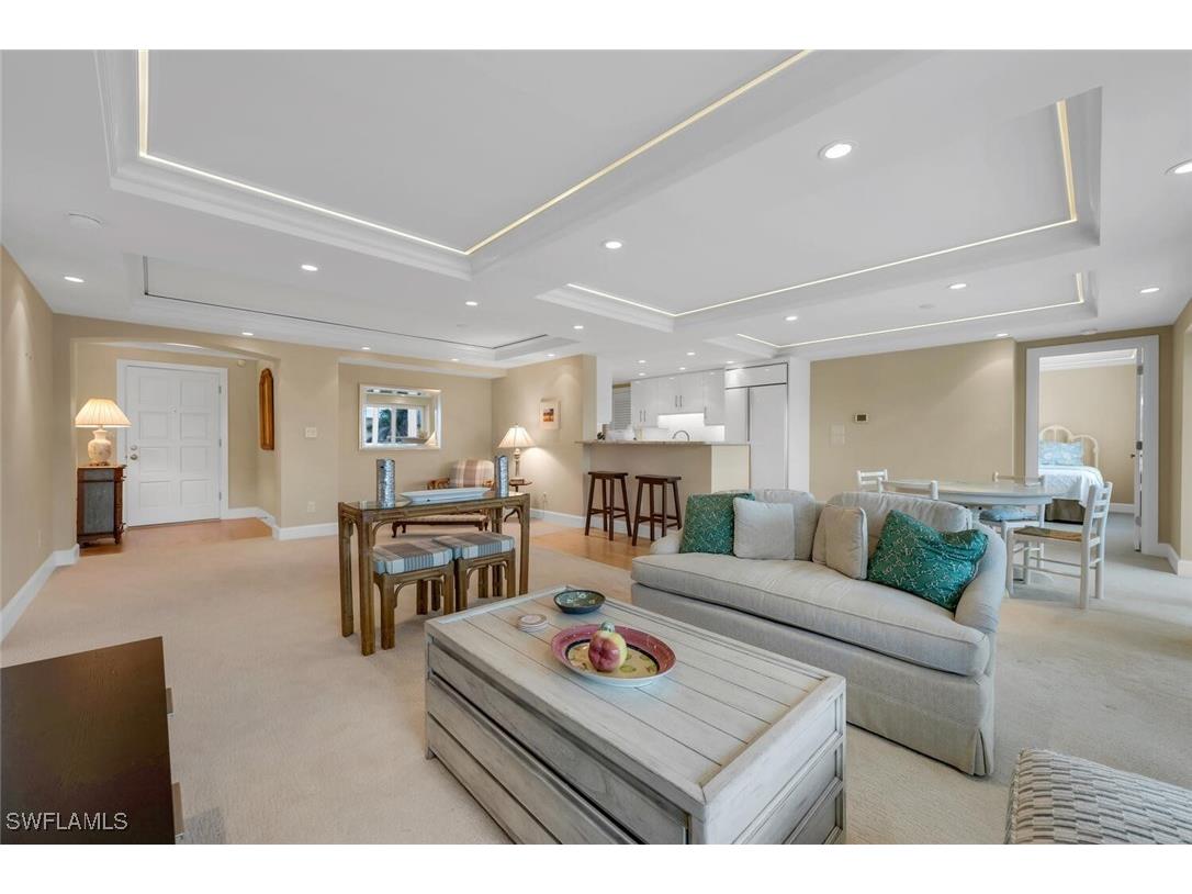 3003 Gulf Shore Boulevard N #404 Naples FL 34103 226003858 image8