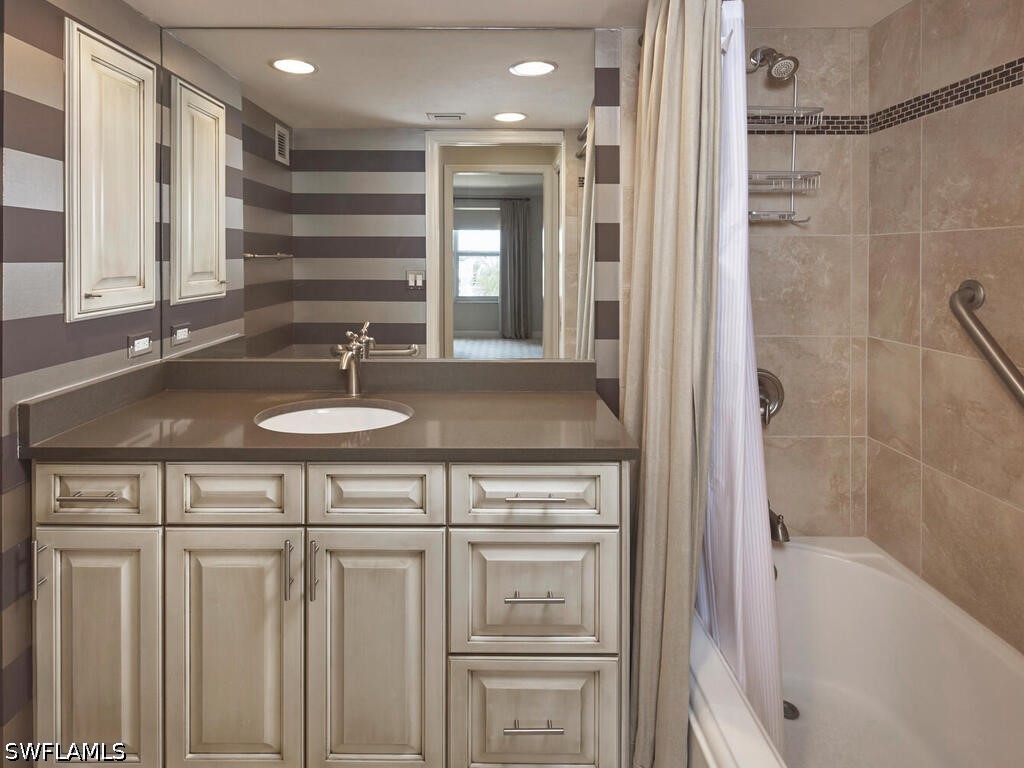 3003 Gulf Shore Boulevard N #604 Naples FL 34103 226012326 image13