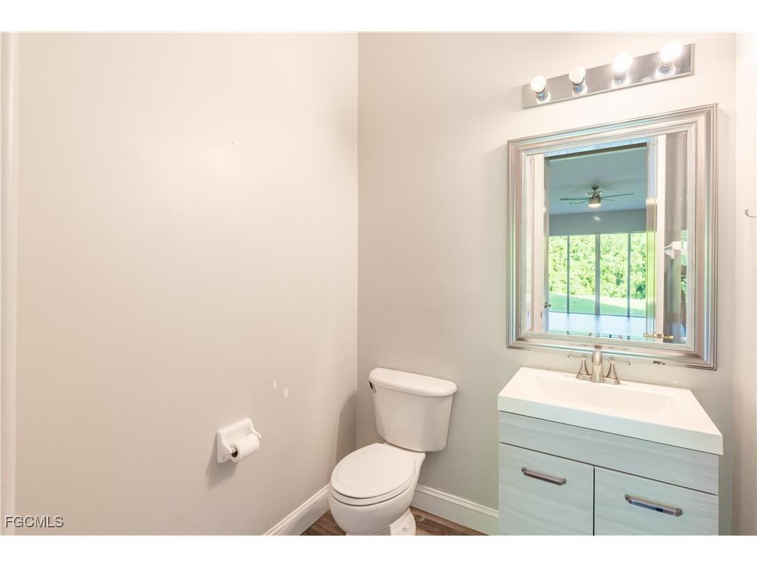 3003 Lake Manatee Court Cape Coral FL 33909 2025008498 image13