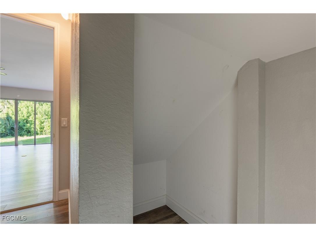 3003 Lake Manatee Court Cape Coral FL 33909 2025008498 image17