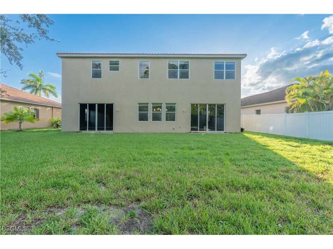 3003 Lake Manatee Court Cape Coral FL 33909 2025008498 image36