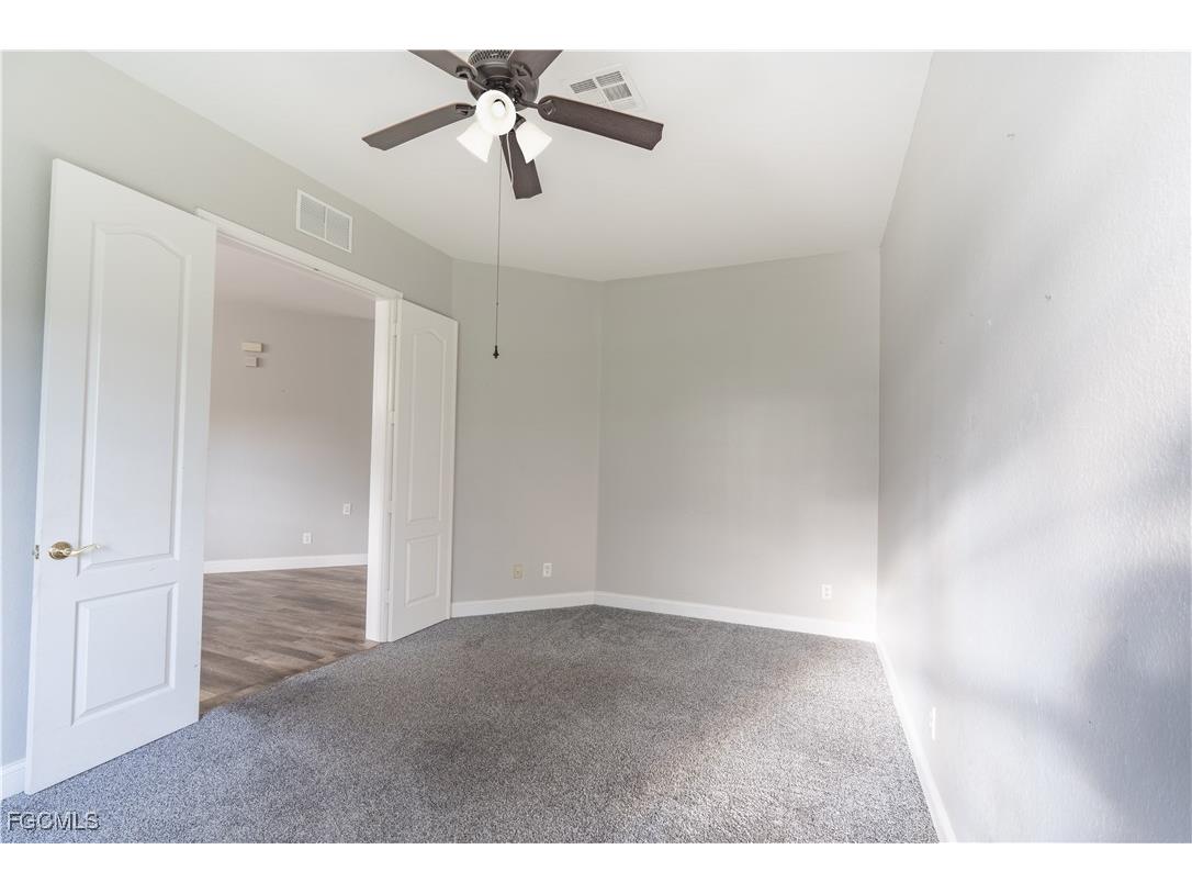 3003 Lake Manatee Court Cape Coral FL 33909 2025008498 image5