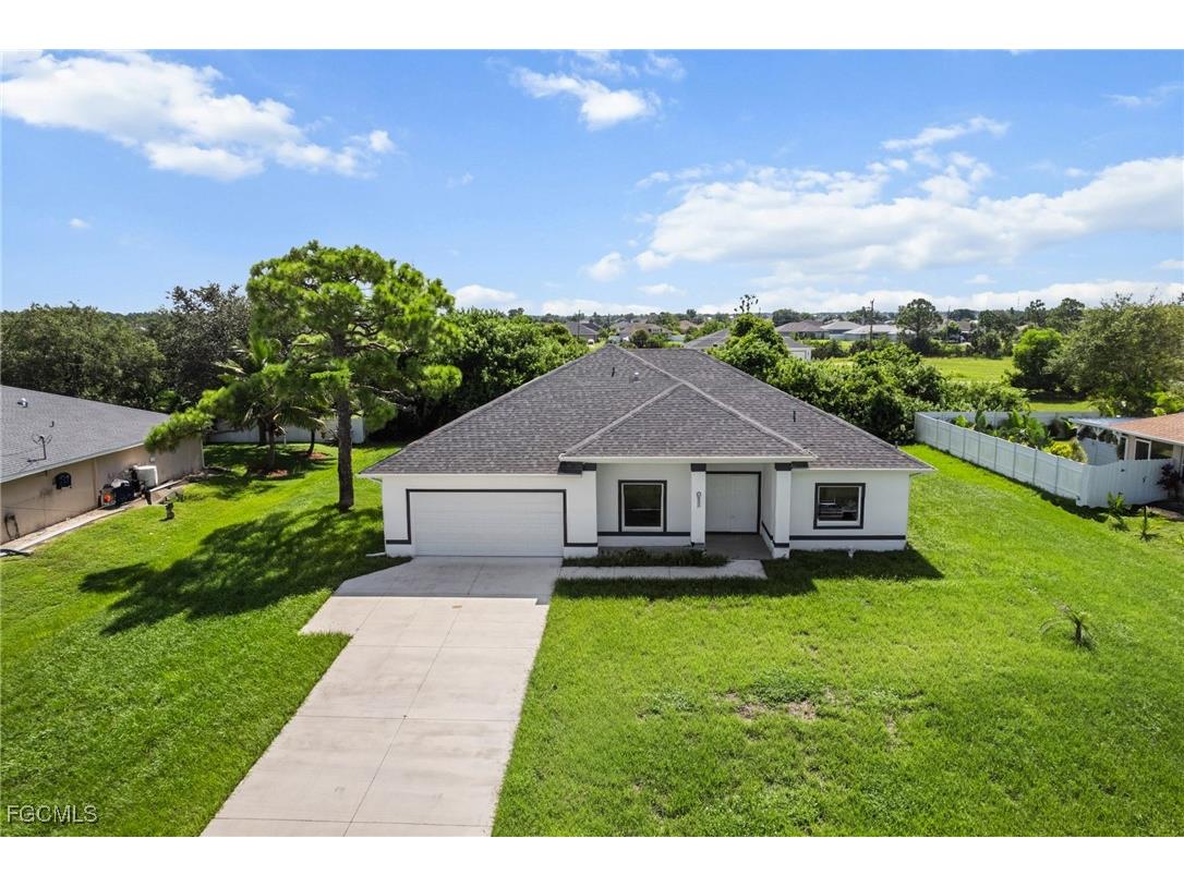 3003 NE Juanita Place Cape Coral FL 33909 2025004745 image1