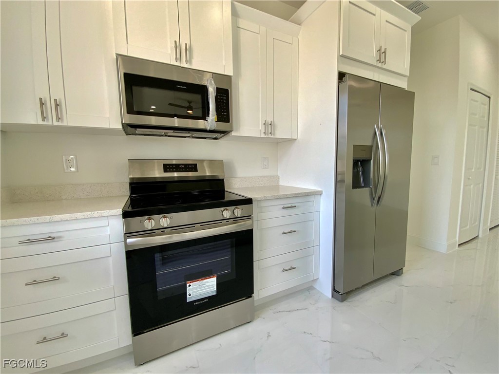 3004 19th Street W Lehigh Acres FL 33971 2025022197 image6