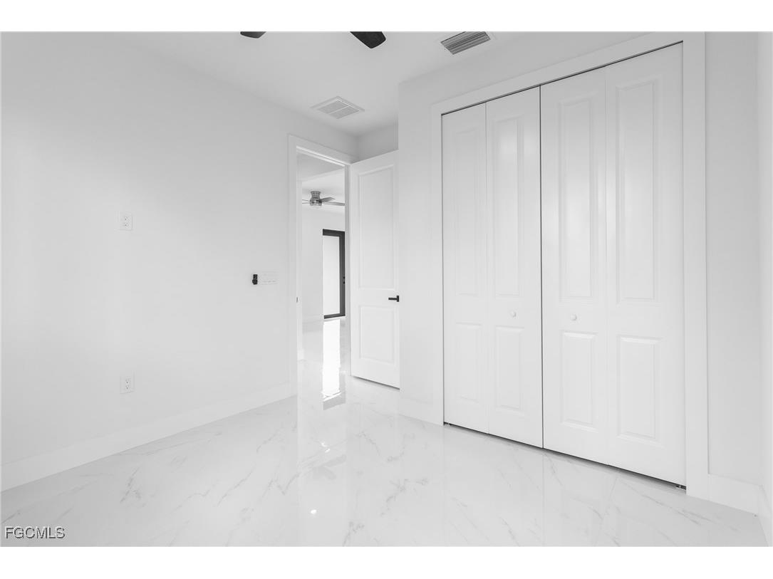 3004 2nd Street W Lehigh Acres FL 33971 2025013853 image10