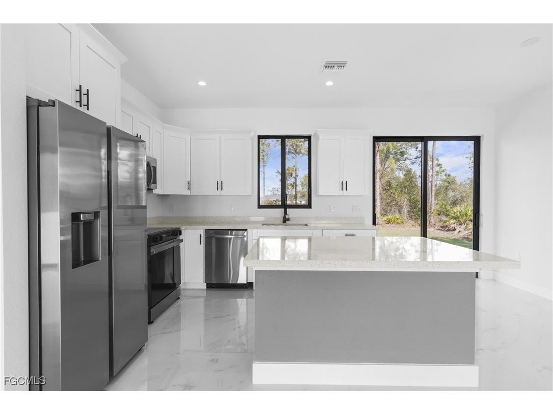 3004 2nd Street W Lehigh Acres FL 33971 2025013853 image11