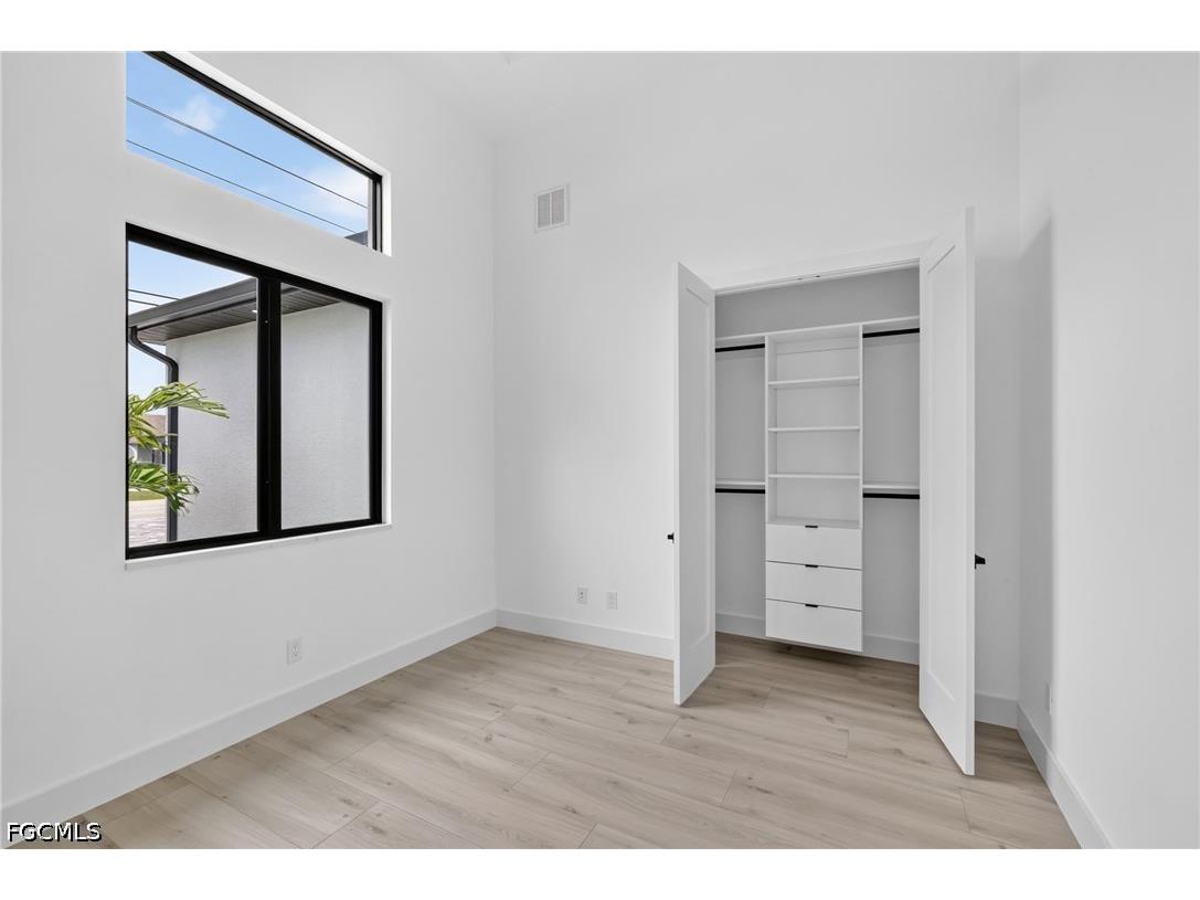 3004 Chiquita Boulevard S Cape Coral FL 33914 2026029514 image5