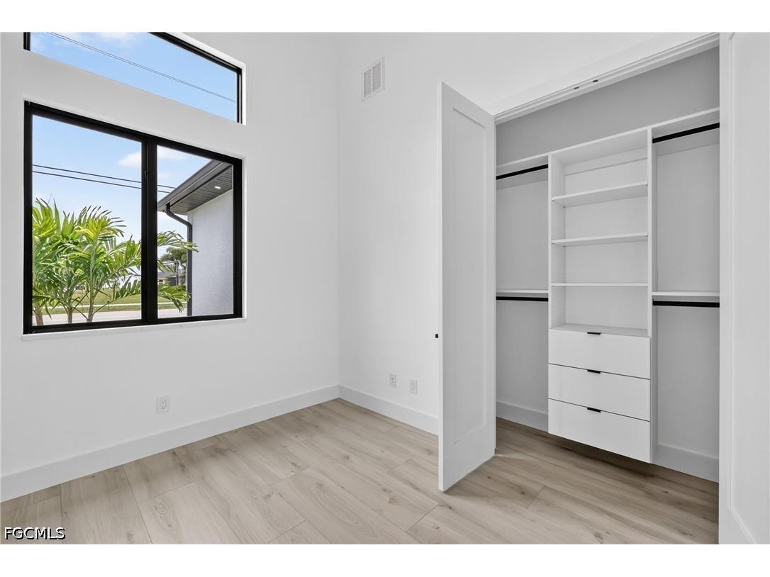3004 Chiquita Boulevard S Cape Coral FL 33914 2026029514 image6
