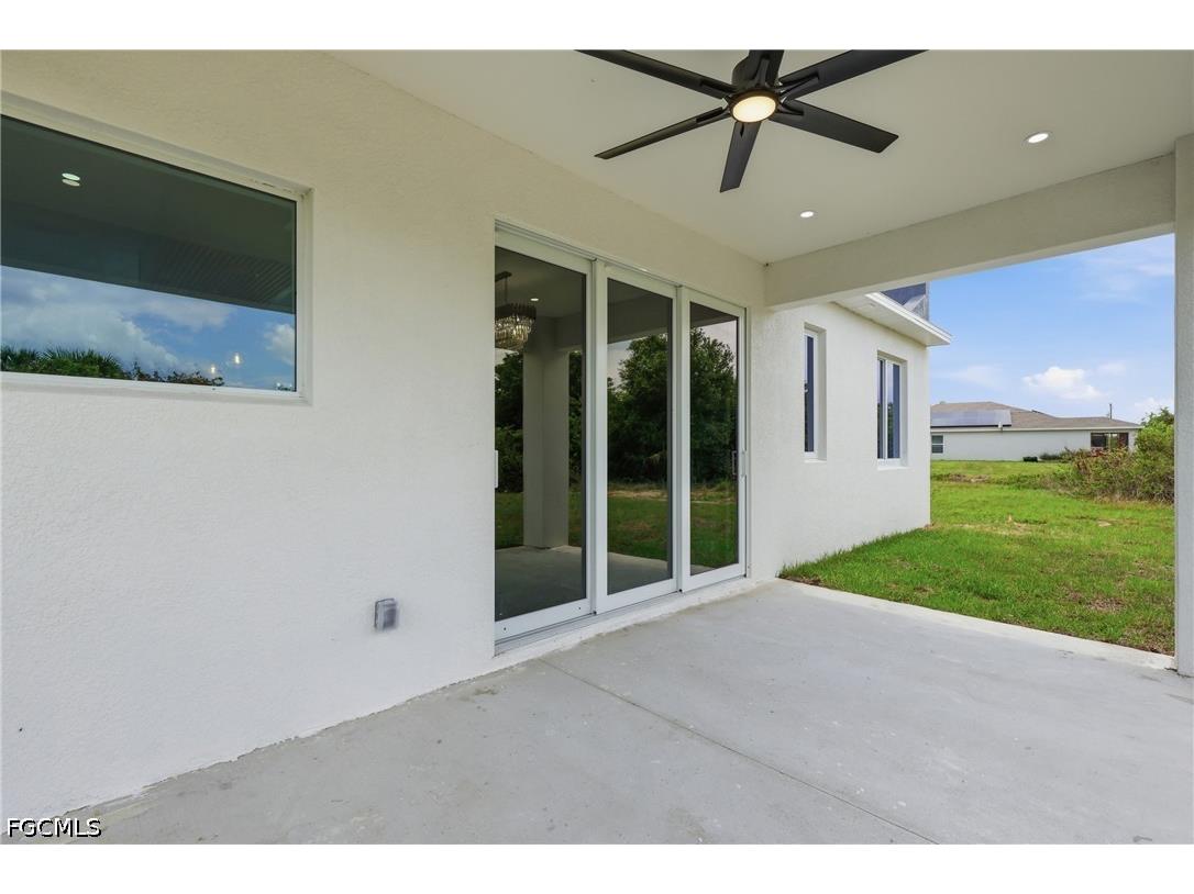 3004 Iris Circle Labelle FL 33935 2026012238 image28