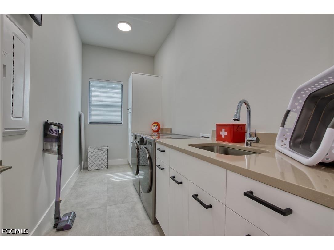 3004 SW 41st Terrace Cape Coral FL 33914 2026022462 image20
