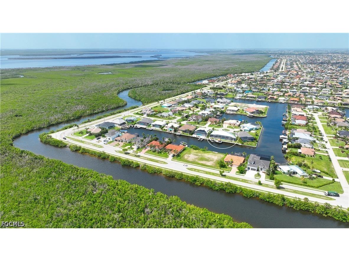 3004 SW 41st Terrace Cape Coral FL 33914 2026022462 image5