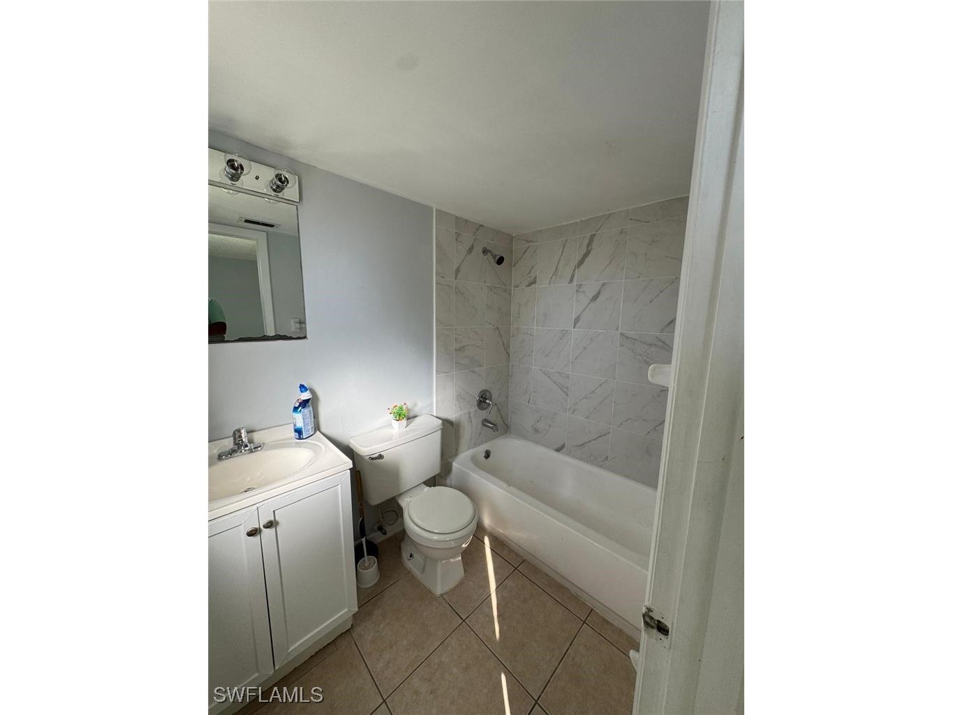 3004 Santa Barbara Boulevard #B Cape Coral FL 33914 225082195 image13