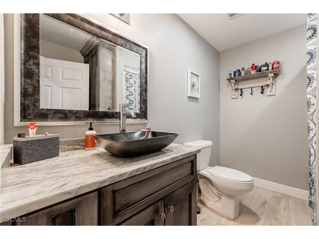 3004 W Briarwood Circle Labelle FL 33935 2025023395 image22