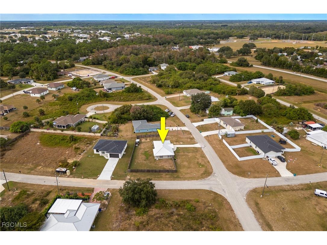 3004 W Briarwood Circle Labelle FL 33935 2025023395 image29