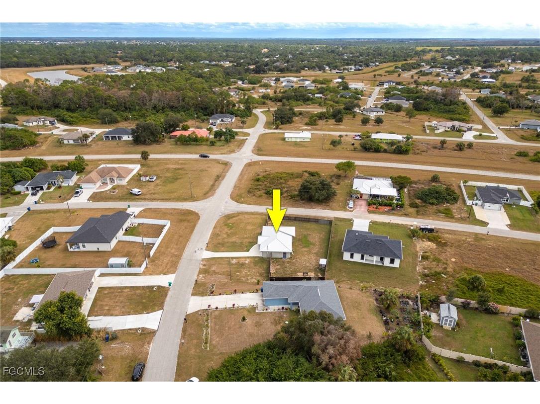 3004 W Briarwood Circle Labelle FL 33935 2025023395 image32